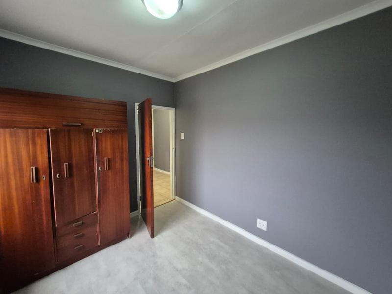 To Let 4 Bedroom Property for Rent in Da Nova Western Cape